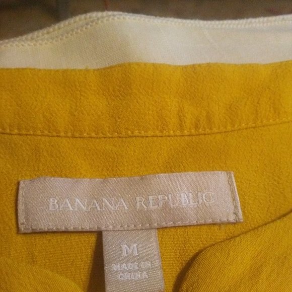 Banana Republic M Gold Top - Picture 3 of 7